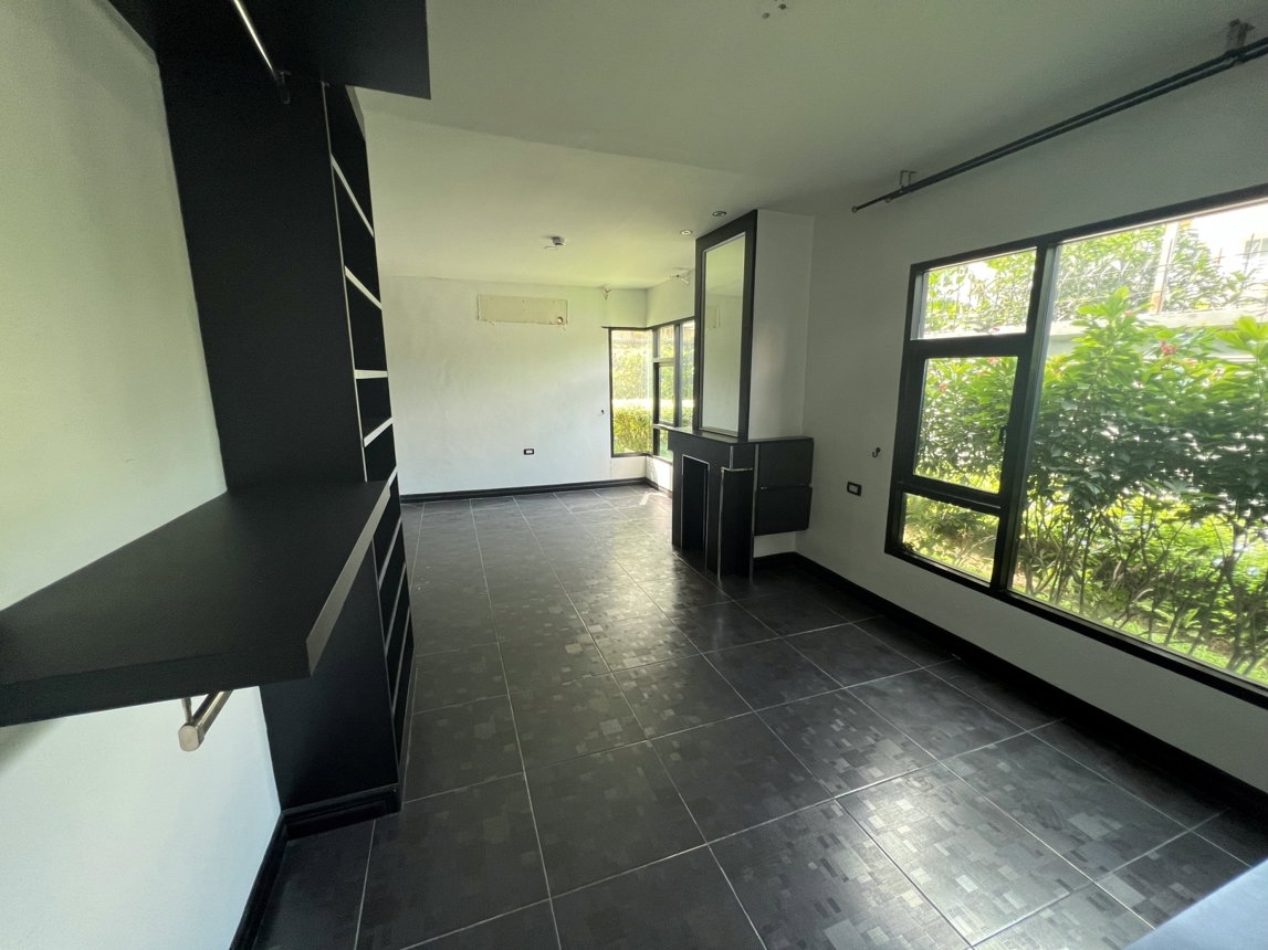 รูป 🏢 ขายคอนโดราคาดีดีมูระ รัชโยธิน คอนโดมิเนียม | D'Mura Ratchayothin Condominium | BTS เสนานิคม - รูปที่ 2/6