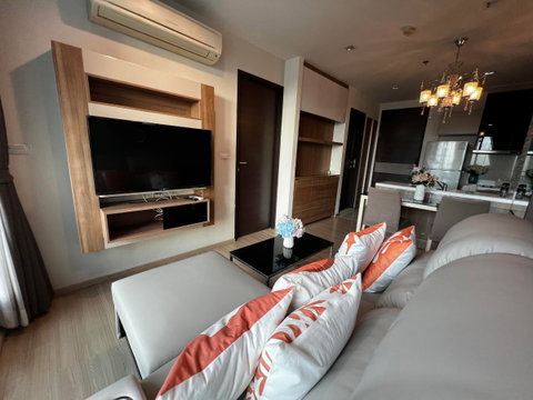 RS7442 ให้เช่า Rhythm Sathorn 21 คอนโด High-Rise วิวสวย ใกล้ BTS สะพานตากสิน