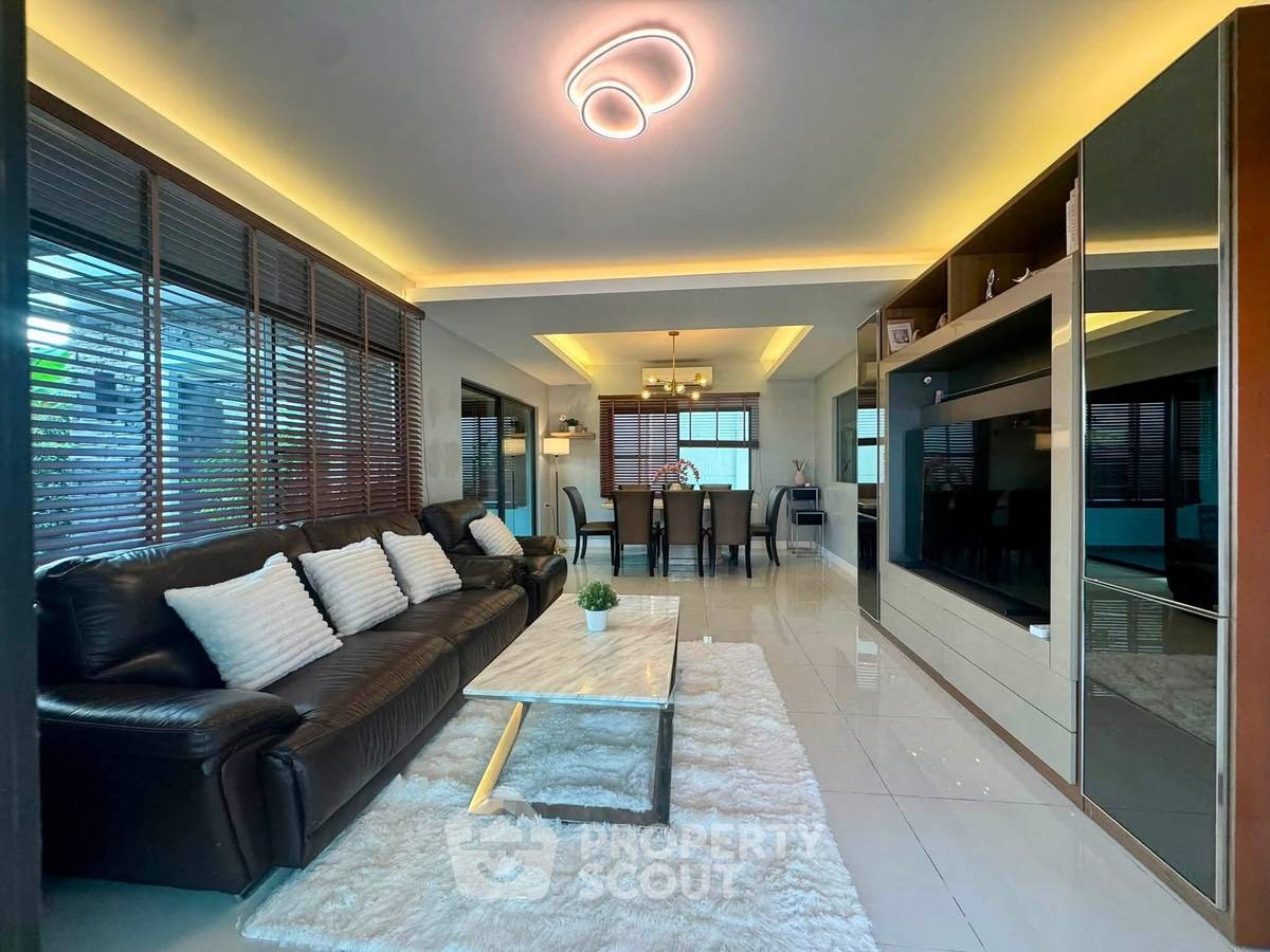 รูป บ้าน 4 ห้องนอน เลี้ยงสัตว์ได้ ขนาด 185 ตร.ม. Mantana Bangna Km.7 (ID 3207166) - รูปที่ 2/13