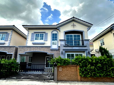 ขายทาวน์โฮม : SPP108🔥 บ้านหรูสไตล์อิตาลี 4 ห้องนอน ราคา 4.68 ล้าน!  🏡 Golden Neo 3 พระราม 2 