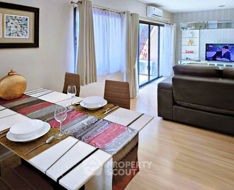 รูป ห้องกว้าง 1 ห้องนอน 80 ตร.ม. Renova Residence Chidlom, BTS เพลินจิต (ID 3209171) - รูปที่ 3/9