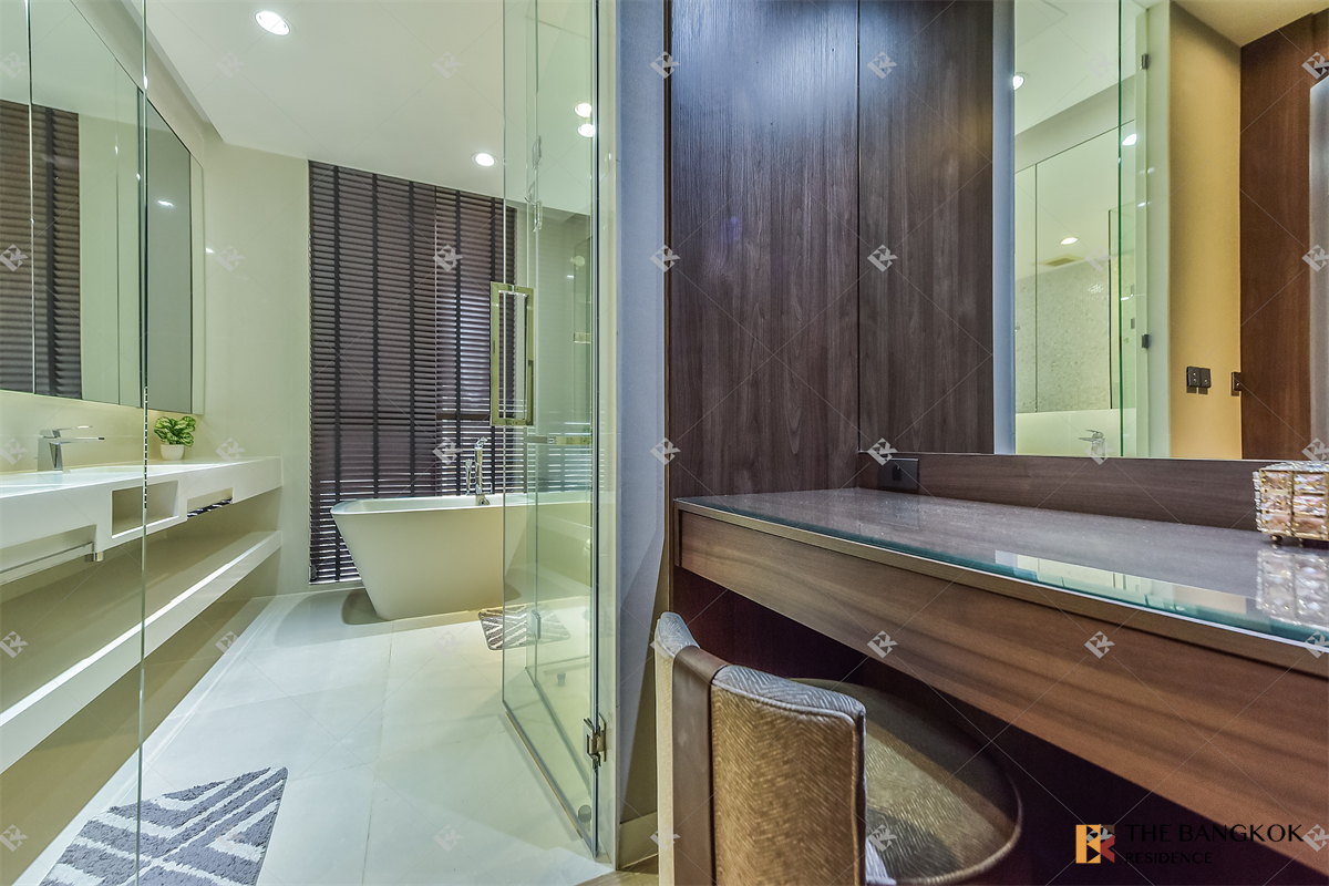 picture Vittorio Sukhumvit 39 near BTS Phrom Phong - 6/10