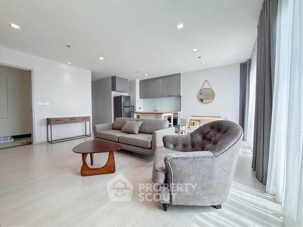 รูป ใกล้ BTS ทองหล่อ 300 เมตร | 2 ห้องนอน Rhythm Sukhumvit 36-38 (ID 3206990) - รูปที่ 1/16