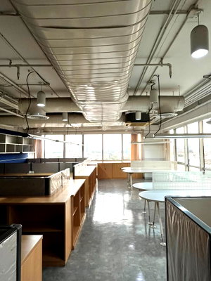 Office for rent BTS Thong Lo (Thong Lor) : #HHR71 Furnished Office Space for Rent 📍 Only 5 Minutes from BTS Phrom Phong 
