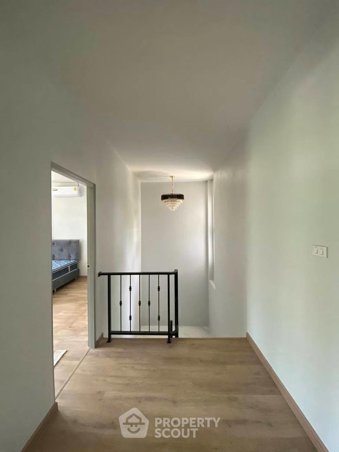 รูป บ้าน 4 ห้องนอน พื้นที่ 420 ตร.ม. สำหรับขายในพัทยา หนองปรือ (ID 3210098) - รูปที่ 12/17