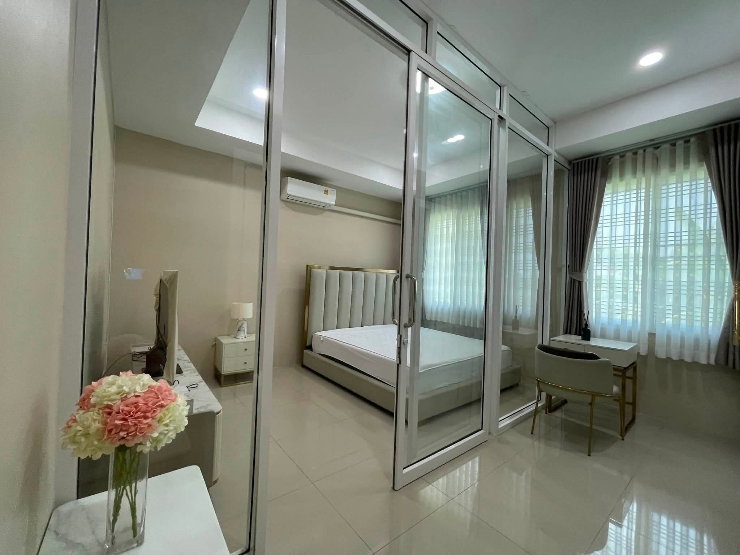 รูป บ้านเช่าพร้อมสระว่ายน้ำส่วนตัว - รูปที่ 10/17