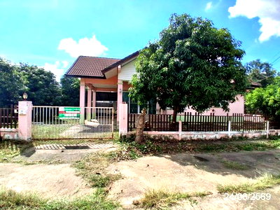 Houses for sale : HOME 120 Sq.w. Muang Ya Sothon Yasothon for 1.8M