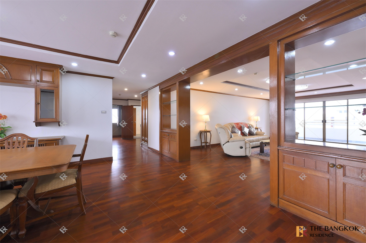 รูป คอนโด รีเจ้นท์ ออน เดอะ พาร์ค 1 ใกล้ BTS สถานีพร้อมพงษ์ - รูปที่ 6/10