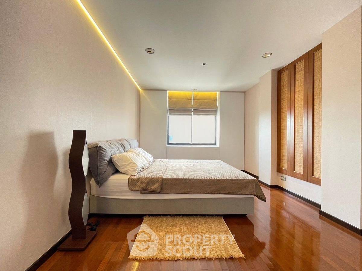 picture 25th-Floor 2-BR 114 Sqm At Icon 3 Condominium (ID 3207414) - 2/8