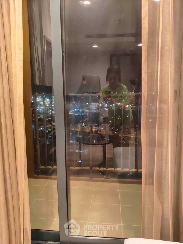 รูป ห้อง 2 ห้องนอน ชั้น 37 Oka Haus Sukhumvit 36 ใกล้ BTS ทองหล่อ (ID 3207094) - รูปที่ 16/17