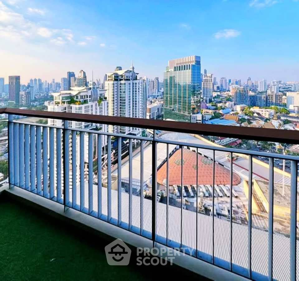 รูป คอนโด 2 ห้องนอน ชั้น 27 ขาย Rhythm Sukhumvit 42 ใกล้ BTS เอกมัย (ID 3209146) - รูปที่ 10/11