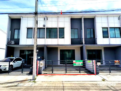 ทาวน์โฮม โรงเรียนนานาชาติเด่นหล้า : ทาวน์เฮ้าส์ 18.2 ตร.วา พลีโน่ ชัยพฤกษ์ บางบัวทอง นนทบุรี 2M