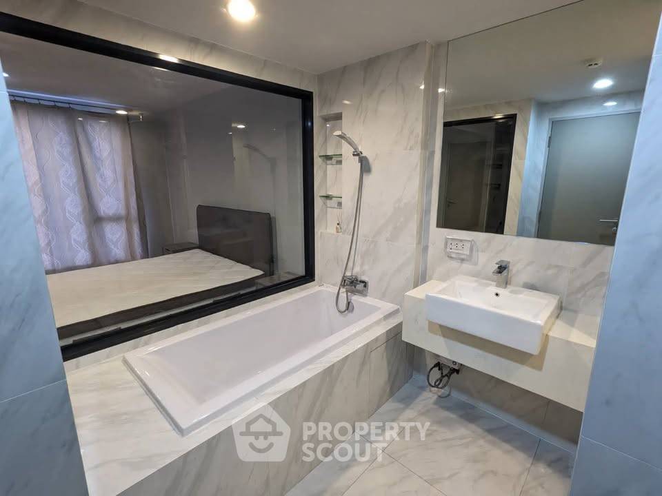 รูป คอนโด 1 ห้องนอน Ideo Mobi Sukhumvit 40 ใกล้ BTS เอกมัย (ID 2992478) - รูปที่ 12/29