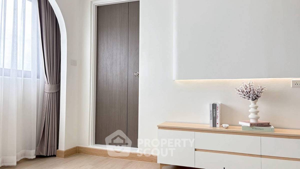 รูป ขายคอนโด 2 ห้องนอน ขนาด 72 ตร.ม. Baan On-nut Sukhumvit 77 Condominium (ID 3206996) - รูปที่ 11/20