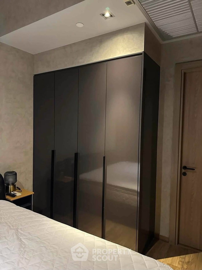 รูป ใกล้ MRT เพชรบุรี 300 ม. | คอนโด 1 ห้องนอน The Lofts Asoke (ID 3207244) - รูปที่ 4/11