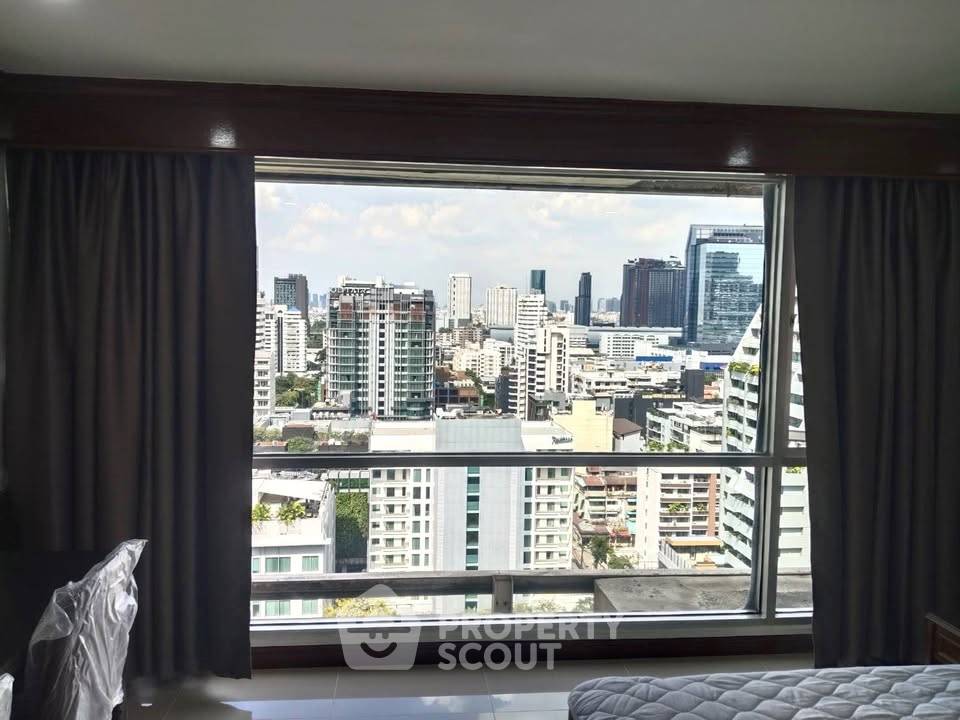 รูป คอนโด 1 ห้องนอน ชั้น 18 Sukhumvit Suite BTS Nana (ID 3209564) - รูปที่ 4/9