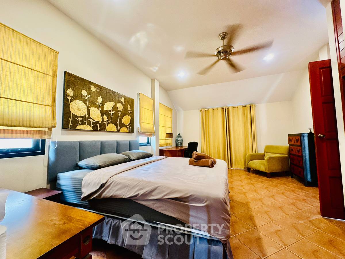 รูป วิลล่า 4 ห้องนอน เลี้ยงสัตว์ได้ พื้นที่ 260 ตร.ม. พัทยาใต้ (ID 3210144) - รูปที่ 8/10