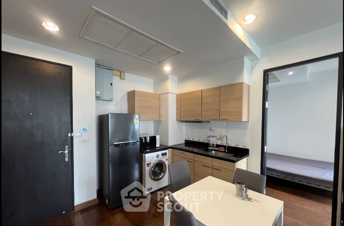 รูป ขายคอนโด 2 ห้องนอน The Address Chidlom ใกล้ BTS ชิดลม (ID 3210388) - รูปที่ 2/7