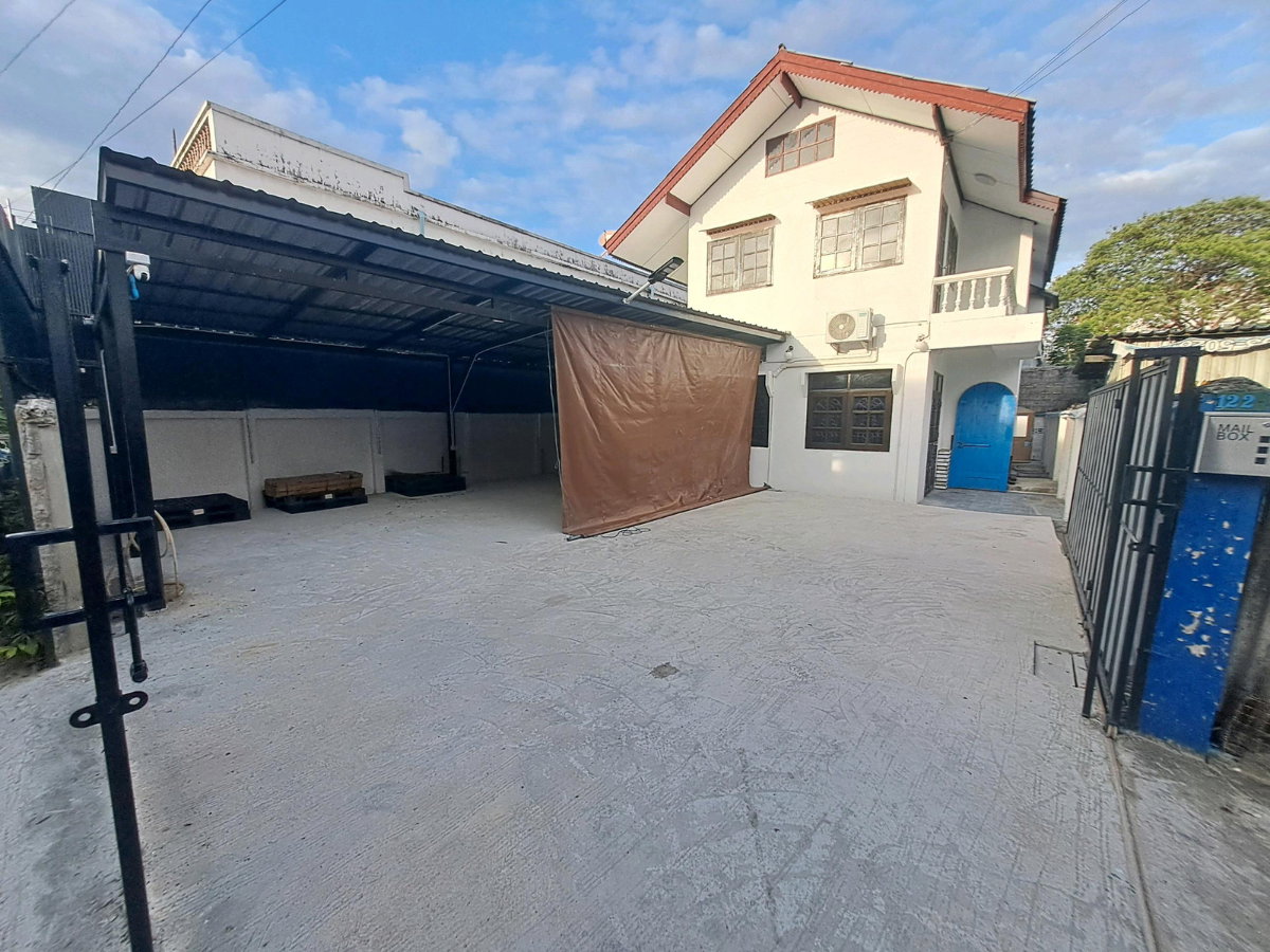 🏡✨บ้านเดี่ยว 2 ชั้น พื้นที่กว้าง ทำเลดีเข้า–ออกได้ 2 ทาง ทั้งลาดพร้าว 83 และฝั่งเลียบด่วน