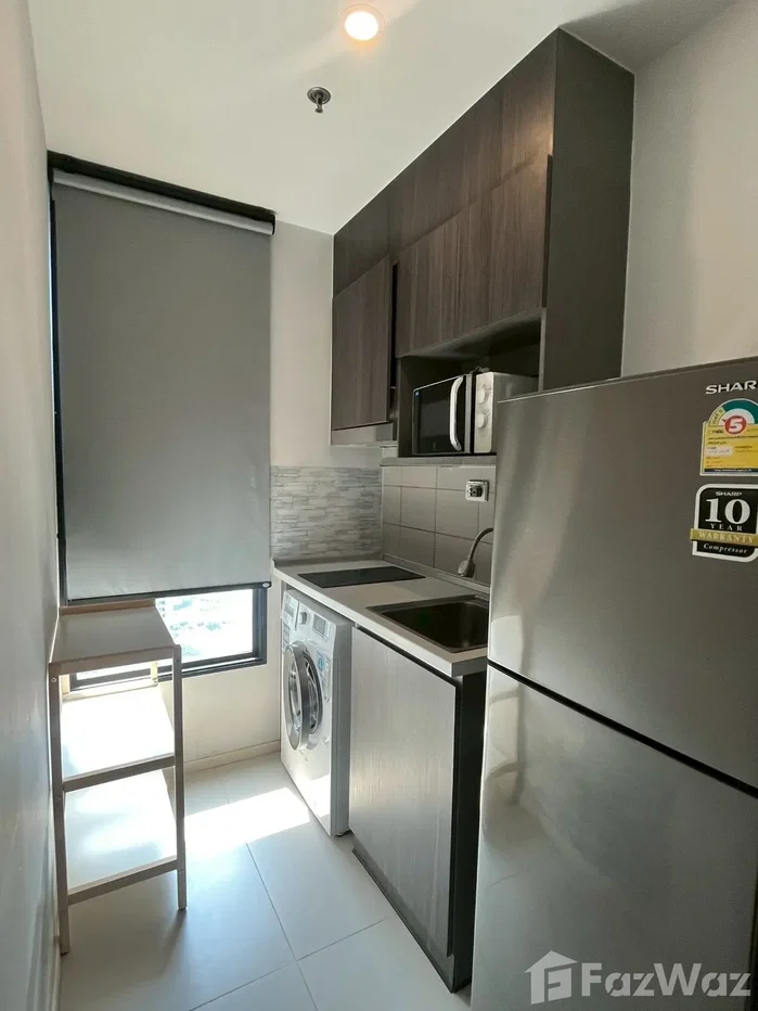picture a corner 1 bedroom plus unit on high floor 6690538 - 6/8