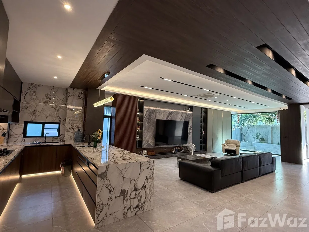 รูป บ้านเดี่ยวให้เช่า 5 ห้องนอน ใน สามเสนนอก, กรุงเทพมหานคร 6690809 - รูปที่ 1/30