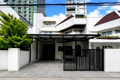 เช่าบ้านเดี่ยว ม.ศรีนครินทรวิโรฒ วิทยาเขตประสานมิตร : ให้เช่าบ้านเดี่ยว หลังสวน ใกล้ BTS ชิดลม เพียง 450 เมตร