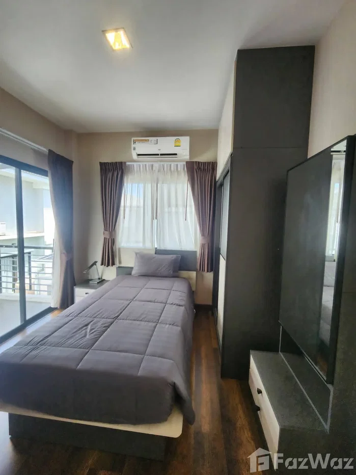 รูป บ้านเดี่ยวให้เช่า 3 ห้องนอน ในโครงการ อุไรวรรณ แกรนด์ วิลล่า 6681155 - รูปที่ 26/30