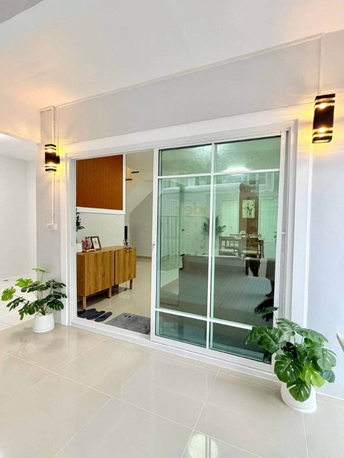 รูป MO.  บ้านสวย หลังมุม ใกล้เซ็นทรัล เวสเกต  #หมู่บ้านพฤกษา 18  บางใหญ่  ทาวน์เฮ้าส์ 3 ห้องนอน  ใกล้ MRT สถานีบางใหญ่   - รูปที่ 5/24
