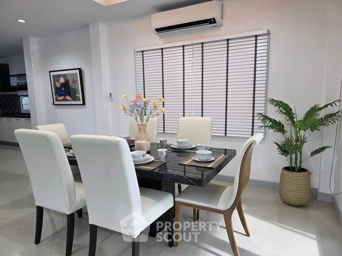 รูป บ้าน 2 ห้องนอน 90 ตร.ม. ให้เช่า Patta Village พัทยา (ID 3211563) - รูปที่ 14/26