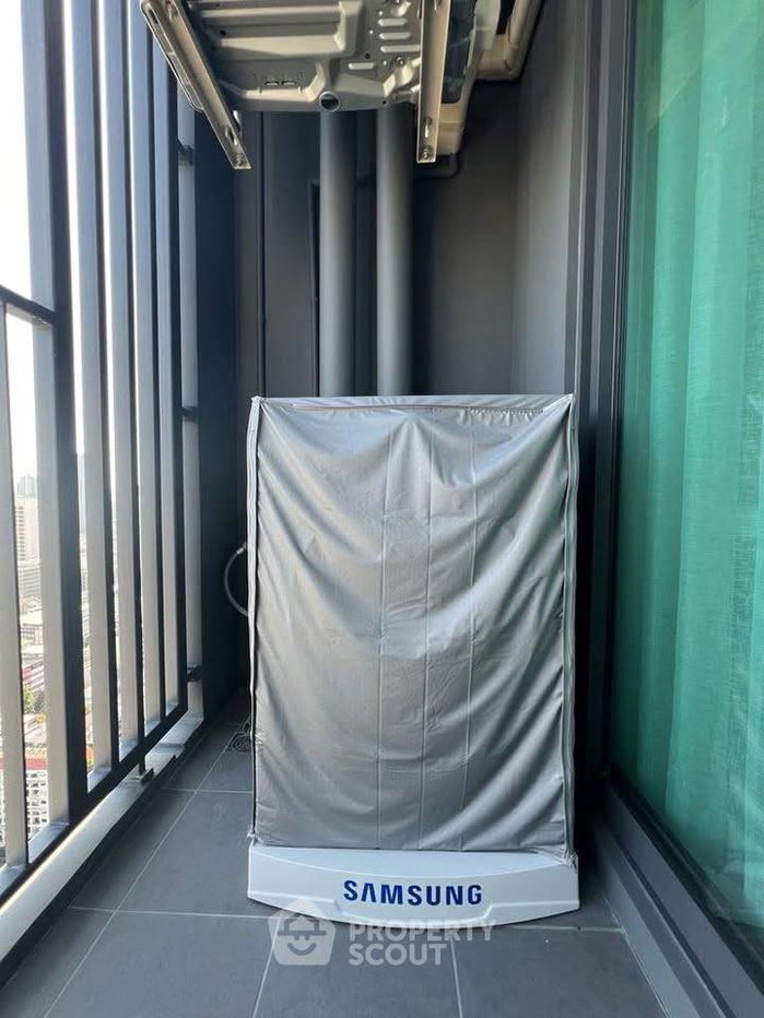 picture 33rd-Floor 1-BR Ideo Chula Samyan 400m To MRT Sam Yan (ID 2194973) - 12/14