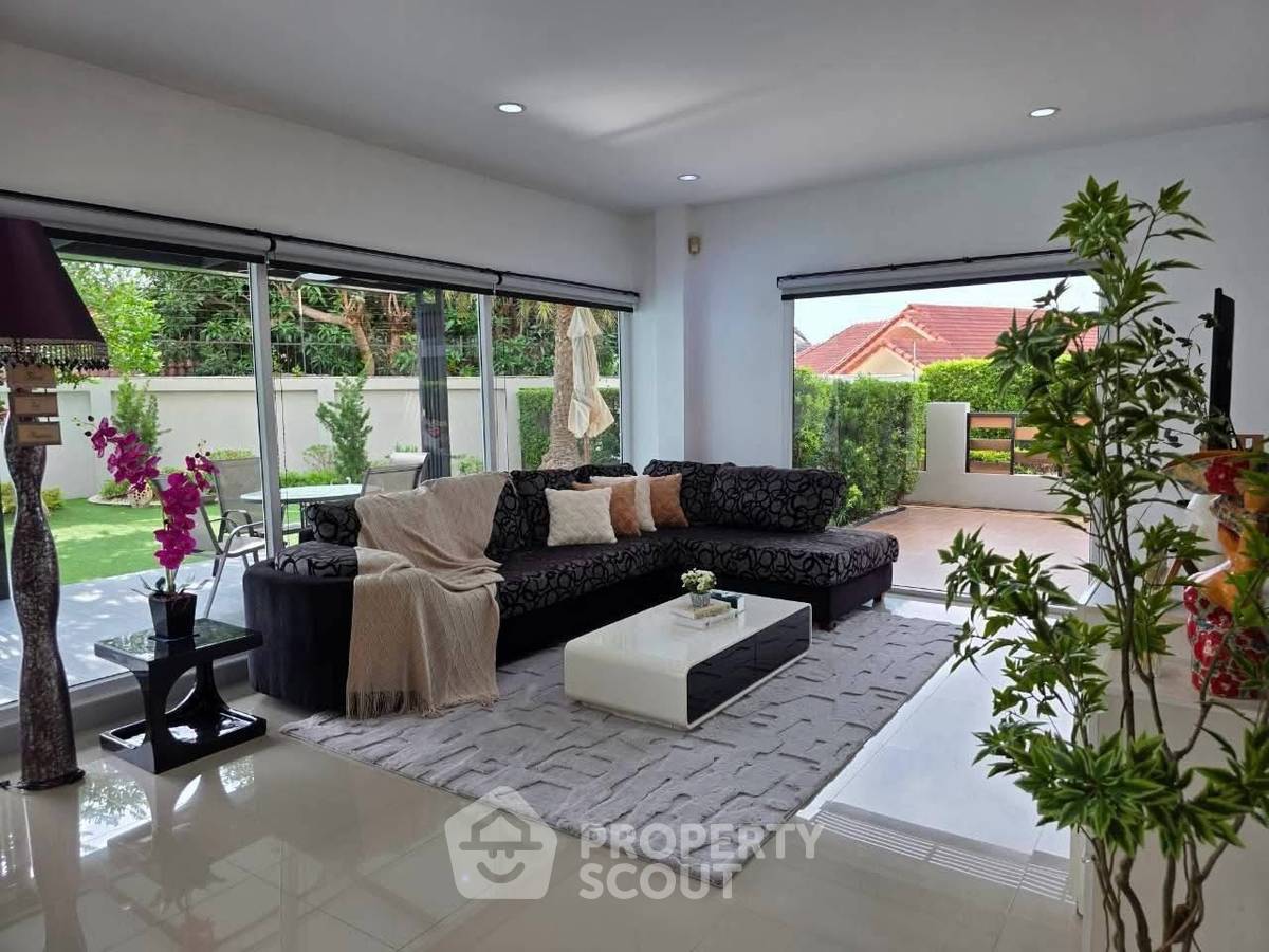 รูป บ้าน 2 ห้องนอน 90 ตร.ม. ให้เช่า Patta Village พัทยา (ID 3211563) - รูปที่ 13/26
