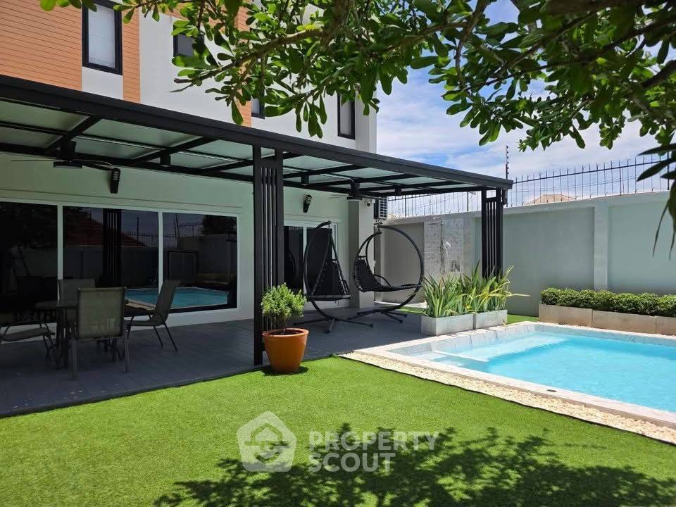 รูป บ้าน 2 ห้องนอน 90 ตร.ม. ให้เช่า Patta Village พัทยา (ID 3211563) - รูปที่ 2/26