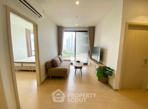 15th-Floor 2-BR Condo At Maru Ekkamai 2 Near BTS Ekkamai (ID 3214277)