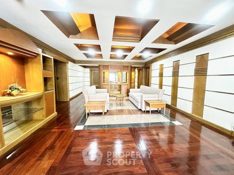 คอนโด 4 ห้องนอน 306 ตร.ม. ชั้น 33 President Park Condominium ใกล้ MRT ศูนย์การประชุมแห่งชาติสิริกิติ์ (ID 3209962)