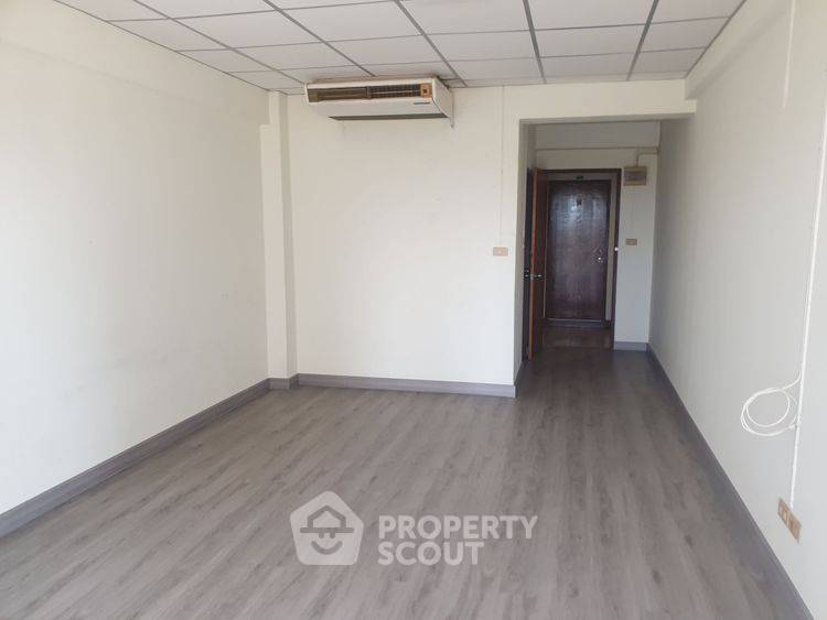 รูป ขายคอนโด 1 ห้องนอน ริมจอมเทียนบีชคอนโดมิเนียม พัทยา (ID 3198866) - รูปที่ 1/3