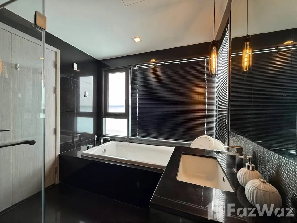 picture 300m from BTS THONGLOR 6690847 - 8/19