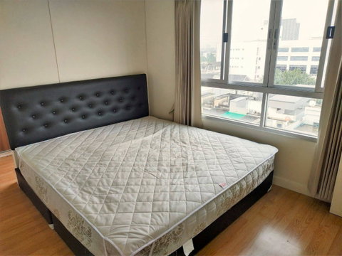 For Rent Condo Lumpini Ville Phatthanakarn - New Phetchaburi