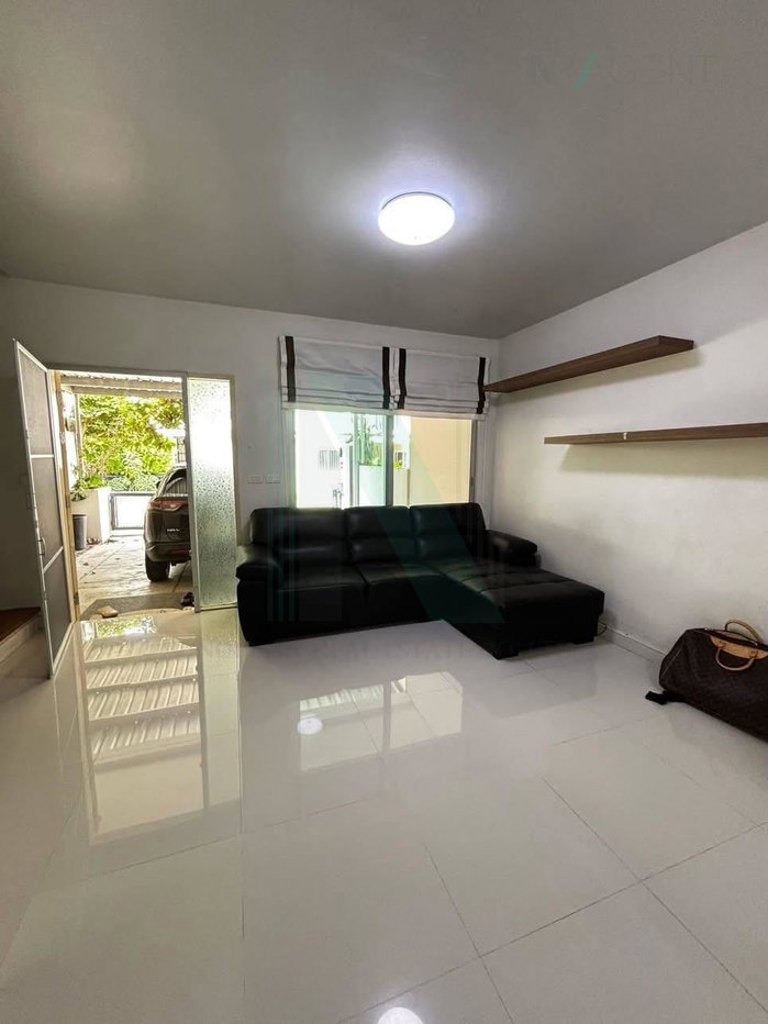รูป 📌 ขายทาวน์เฮาส์ โครงการ เดอะ แพลนท์ ซิตี้ ลาดพร้าว71 2 ชั้น 3 ห้องนอน 2 ห้องน้ำ - รูปที่ 2/8