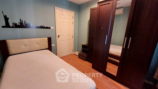 รูปภาพ 2-BR Condo At Lumpini Ville Phahol-Suthisarn Near BTS Saphan Khwai (ID 3214076)